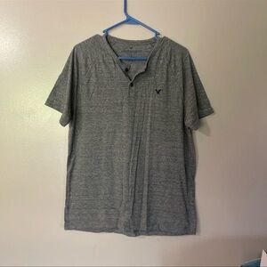 American Eagle Men's large shirt